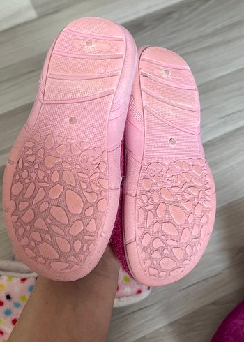 Kız Çocukları İçin Renkli Sıcak Ev Terlikleri - Görsel 8