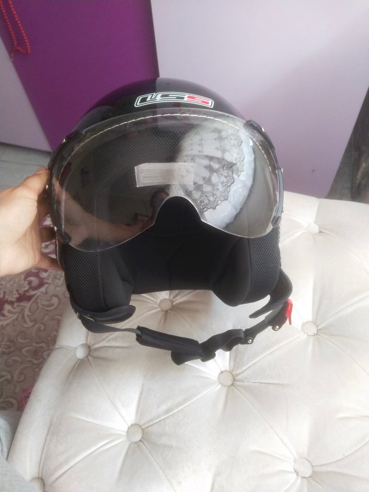 Siyah Biker Motosiklet Kaskı Velcro Bantlı - Görsel 5