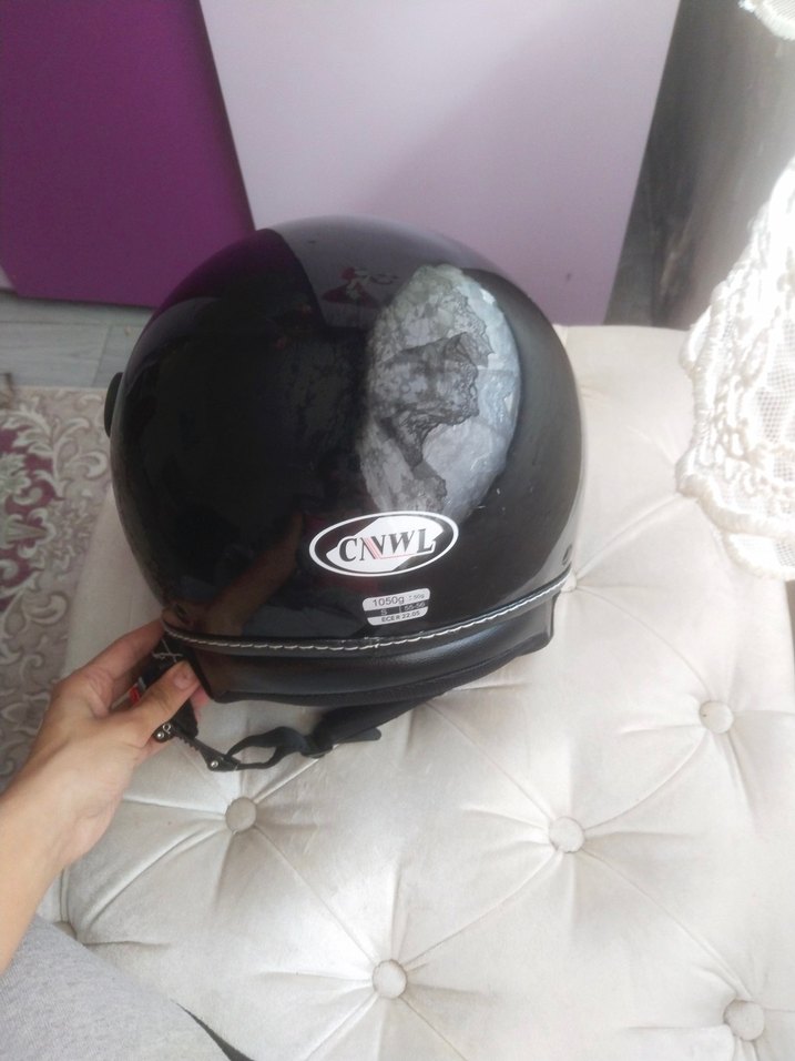 Siyah Biker Motosiklet Kaskı Velcro Bantlı - Görsel 4