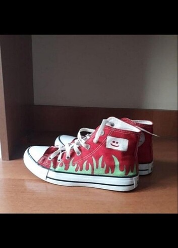 Converse