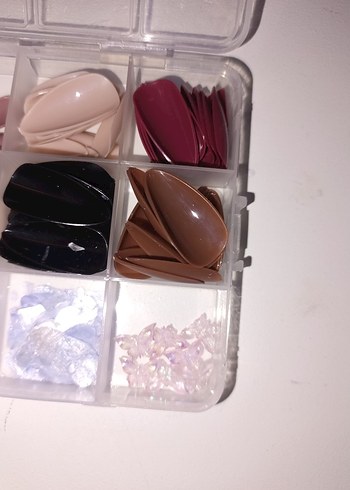 Kahverengi Takma Tırnak Seti - Görsel 3