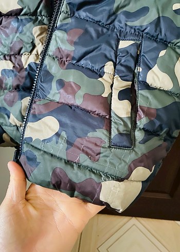 Erkek Çocuk Kamuflaj Desenli Kaban - Görsel 2