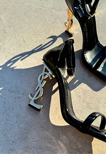 37 Beden siyah Renk YSL Ayakkabı