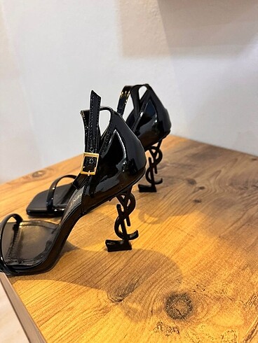 38 Beden siyah Renk Ysl Ayakkabı