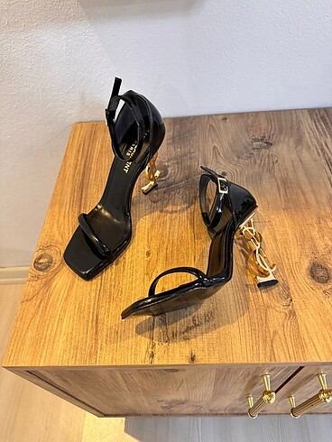 Yves Saint Laurent Ysl Ayakkabı
