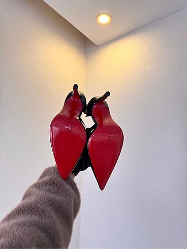 39 Beden Christian Louboutin Ayakkabı