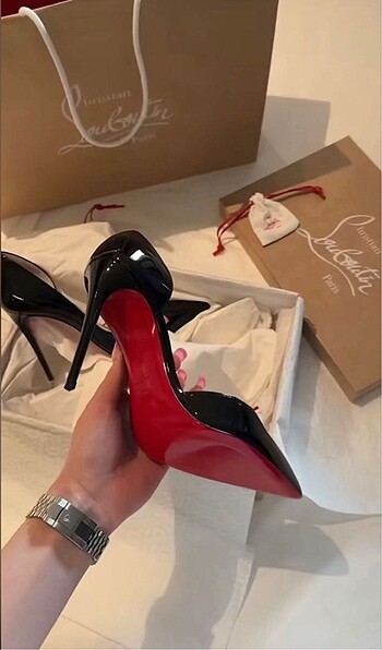 Christian Louboutin ayakkabı