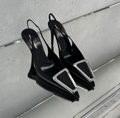 36 Beden siyah Renk Ysl ayakkabı