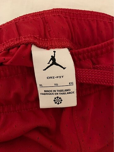 xl Beden kırmızı Renk Nike jordan şort