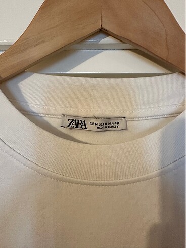 m Beden zara tshirt