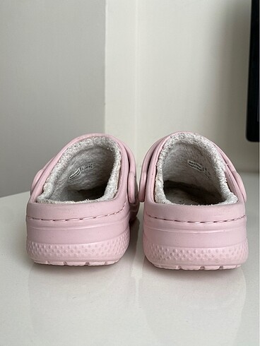 24 Beden pembe Renk Crocs içi kurk terlik