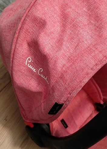 Pierre Cardin Pierre Cardin puset