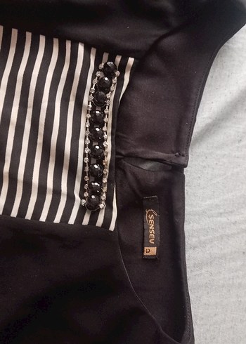 Düğmeli Siyah Beyaz Tunik - Görsel 3