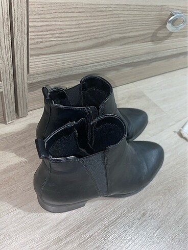 Zara SİYAH KISA BOT