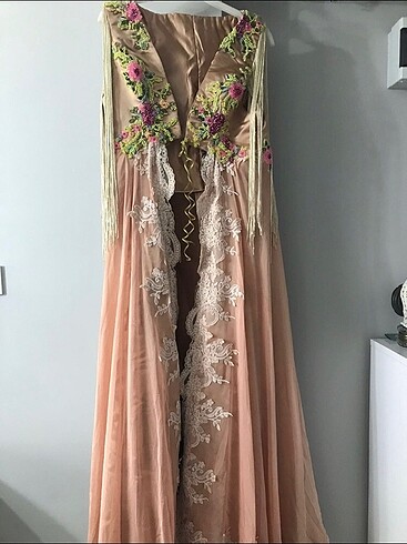 Diğer Kaftan, Bindallı, Kına