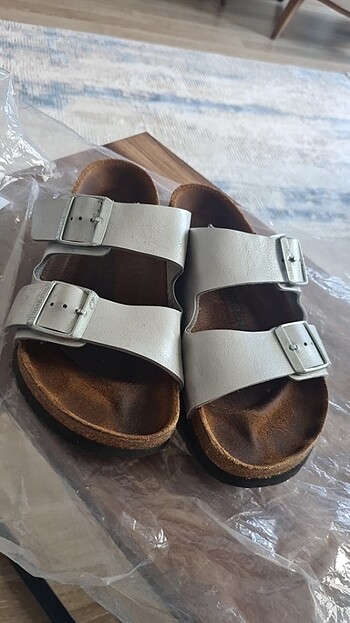 38 Beden gri Renk Orjinal 38 numara gri birkenstock terlik #şık #modern #birkensto