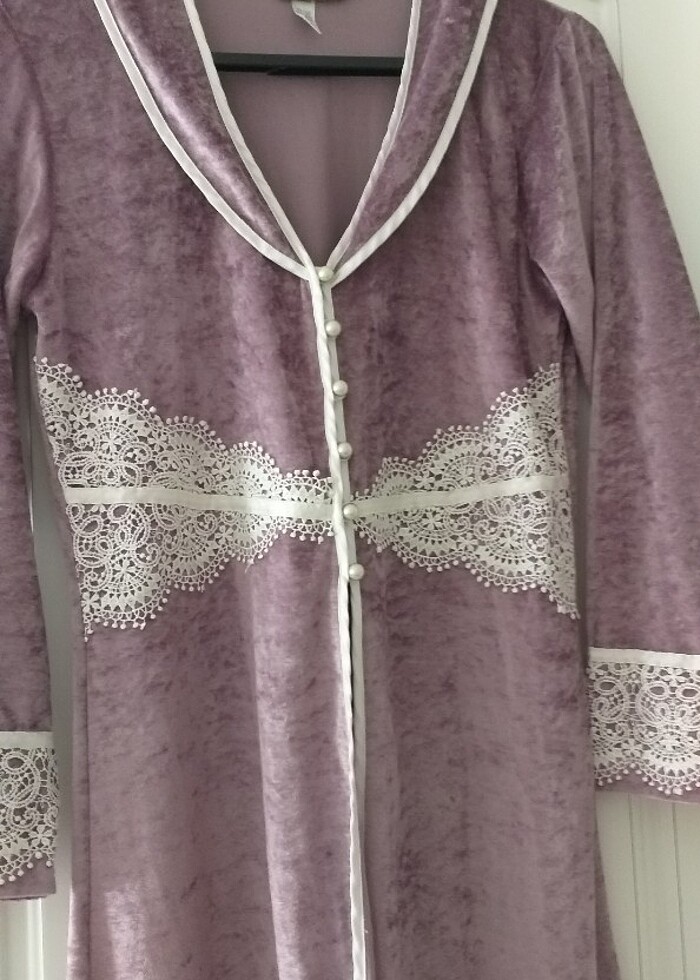 Kadife dantel dataylı sabahlık  - Görsel 4