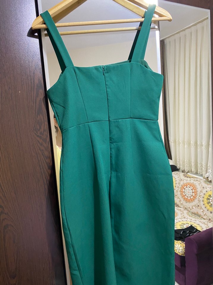 Yeşil Düğmeli midi askılı Kalem Elbise - Görsel 5