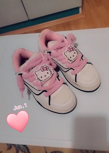 Bershka Hello Kitty Mania Pembe Spor Ayakkabı - Görsel 5