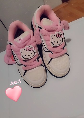 Bershka Hello Kitty Mania Pembe Spor Ayakkabı - Görsel 7