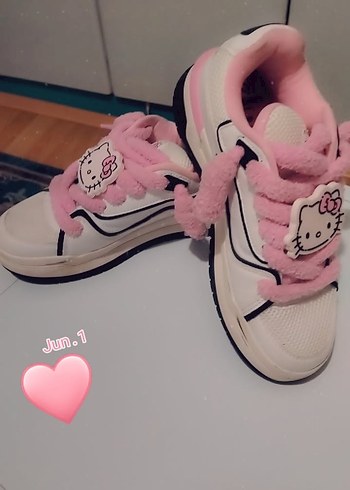 Bershka Hello Kitty Mania Pembe Spor Ayakkabı - Görsel 8