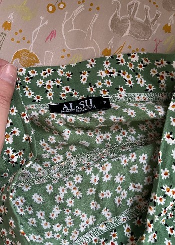 Volan Detaylı Yeşil Mini Etek - Görsel 4