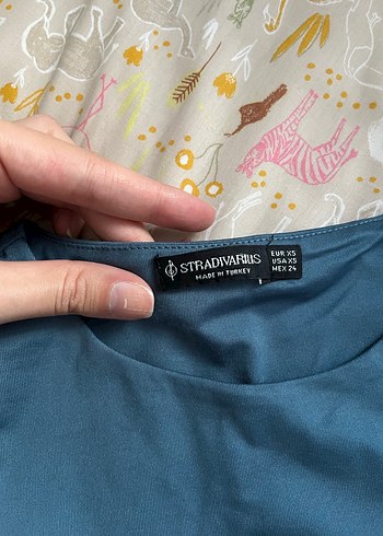 Kadın Koyu Mavi Yüksek Yakalı Atlet - Görsel 2