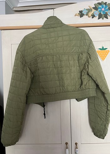 Yeşil Fermuarlı Kısa bershka mont - Görsel 2