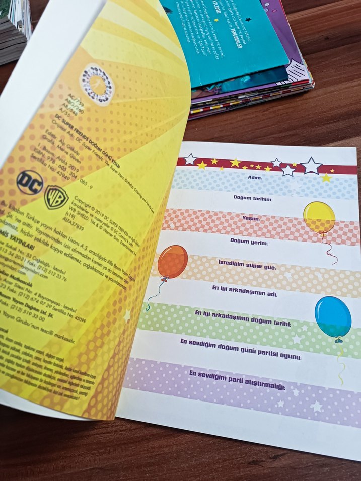 Süper Kahramanlar Doğum Günü Kitabı - Görsel 2