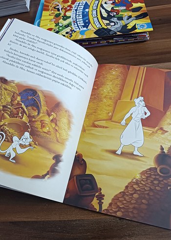 Disney Aladdin Boya Oku Yapıştır Kitabı - Görsel 4