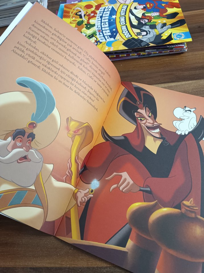 Disney Aladdin Boya Oku Yapıştır Kitabı - Görsel 2