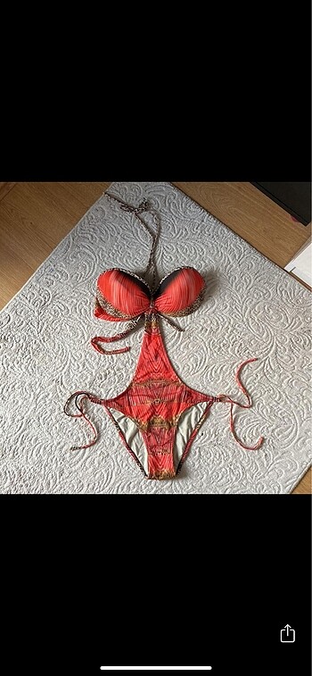 Bikini Leoparlı
