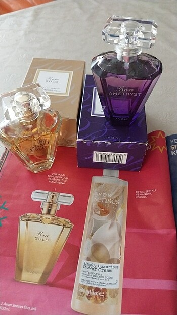  Beden Renk Avon kadın parfüm (eski fiyat lı ürünler )