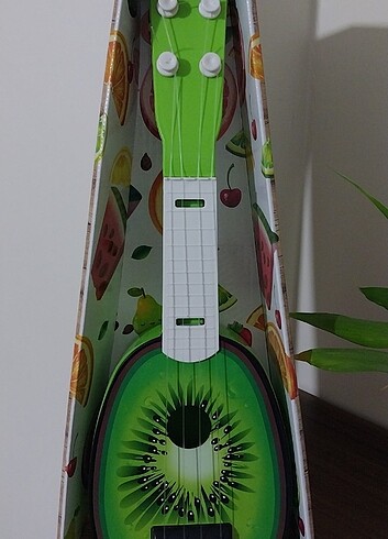 Oyuncak gitar
