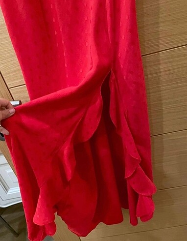 xs Beden kırmızı Renk Zara Uzun Elbise