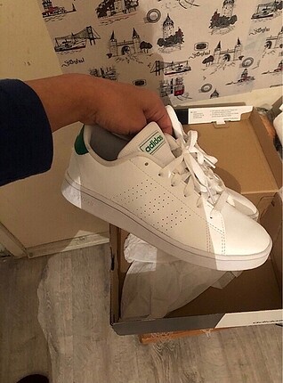 Adidas spor ayakkabı