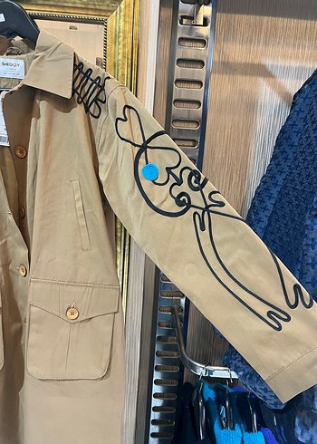 Nakışlı Bej Kadın Trençkot - Görsel 3