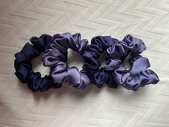 Zara Scrunchie saten simit toka