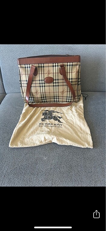 Burberry Vintage Leather Shoulder Bag