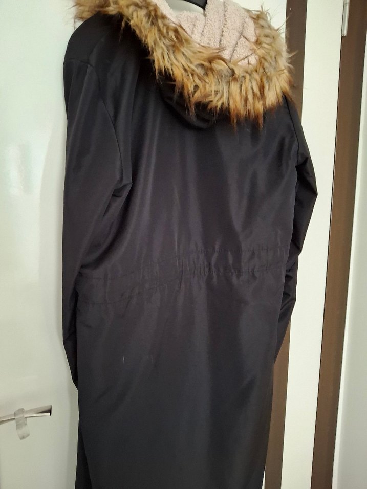 Düğmeli Siyah Kadın Uzun Ceket - Görsel 5