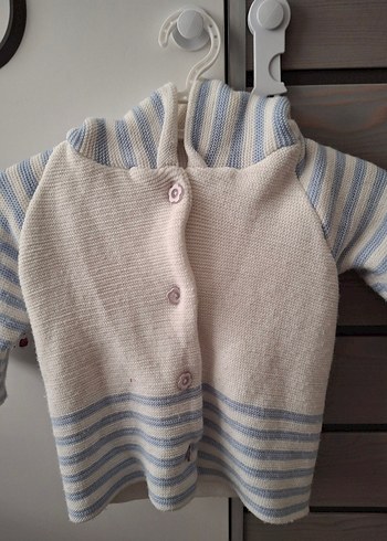 Kapüşonlu Düğmeli Erkek Çocuk Hırka - Görsel 5