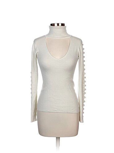 Guess Bluz %70 İndirimli.