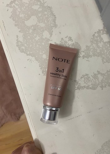 Note 3in1 BB Krem SPF50 Bej
