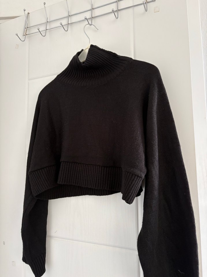 Trendyolmilla Crop Siyah Boğazlı Örgü Kadın Kazak - Görsel 3