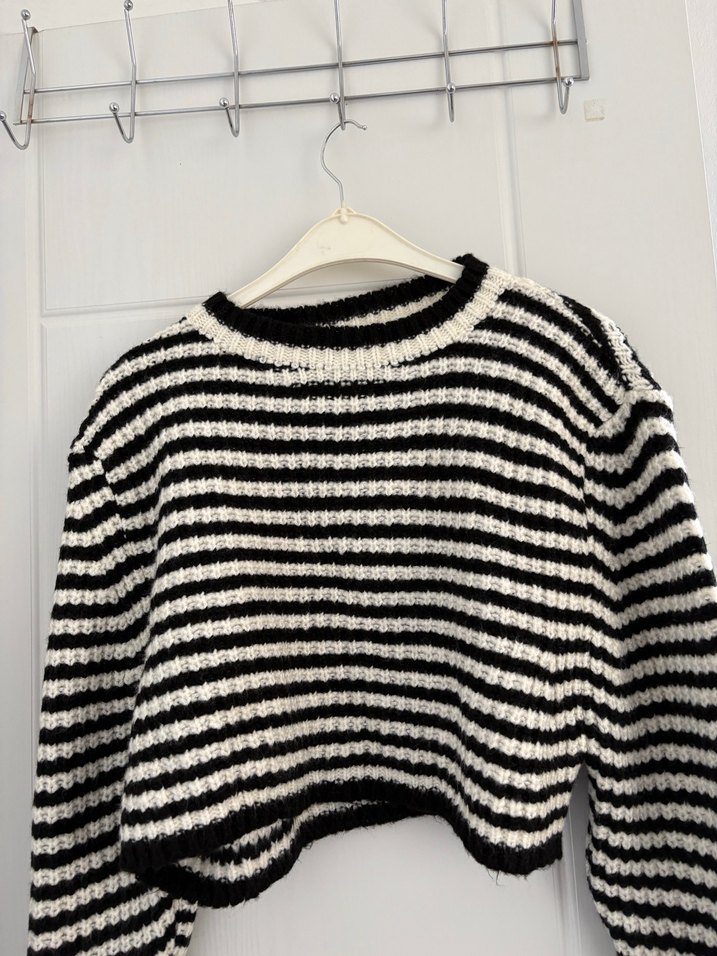 Quzu Kadın Bisiklet Yaka Crop Kazak - Görsel 2