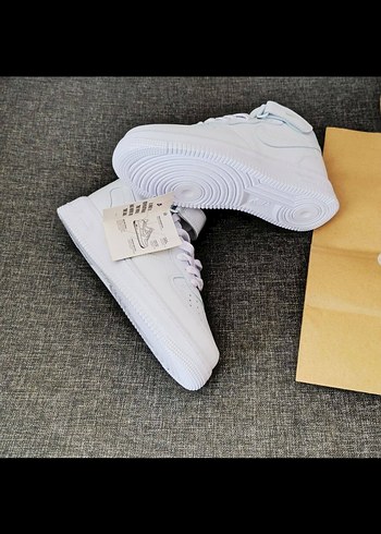 42 Beden Beyaz Nike Air Yüksek Kesim Spor Ayakkabı