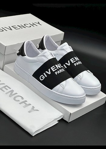36 Beden Beyaz Givenchy Spor Ayakkabı