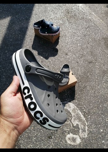 Crocs CROCS Gri Kaydırmaz Terlik