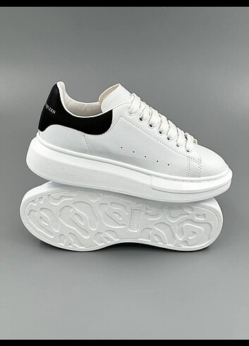 37 Beden Alexander MQueen