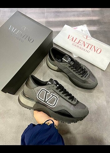 VALENTINO